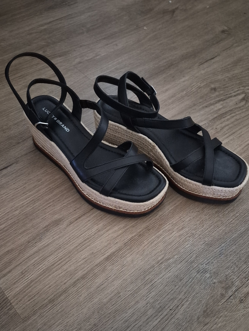 Lilly Pulitzer Women's Black Wedge Sandals Like New